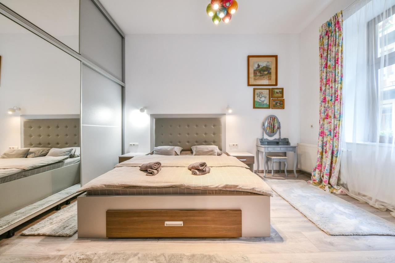 Glam Apartment Kolozsvár Kültér fotó